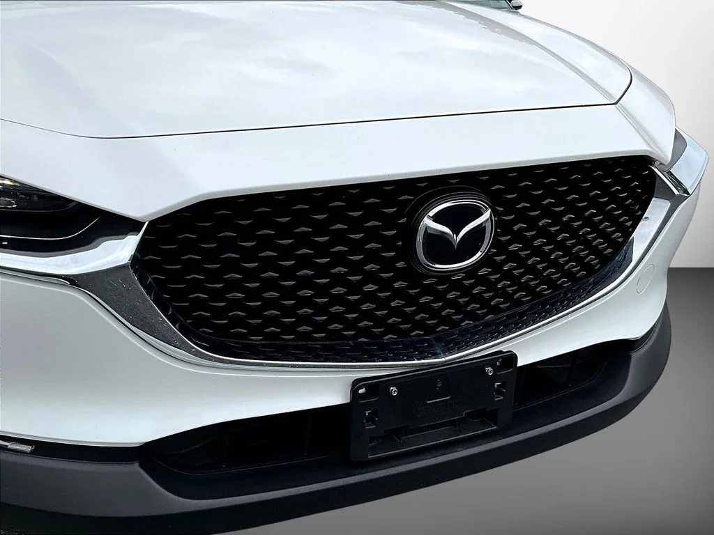 Used 2025 Snowflake White Pearl Mazda 2.5 S Preferred Package image 33