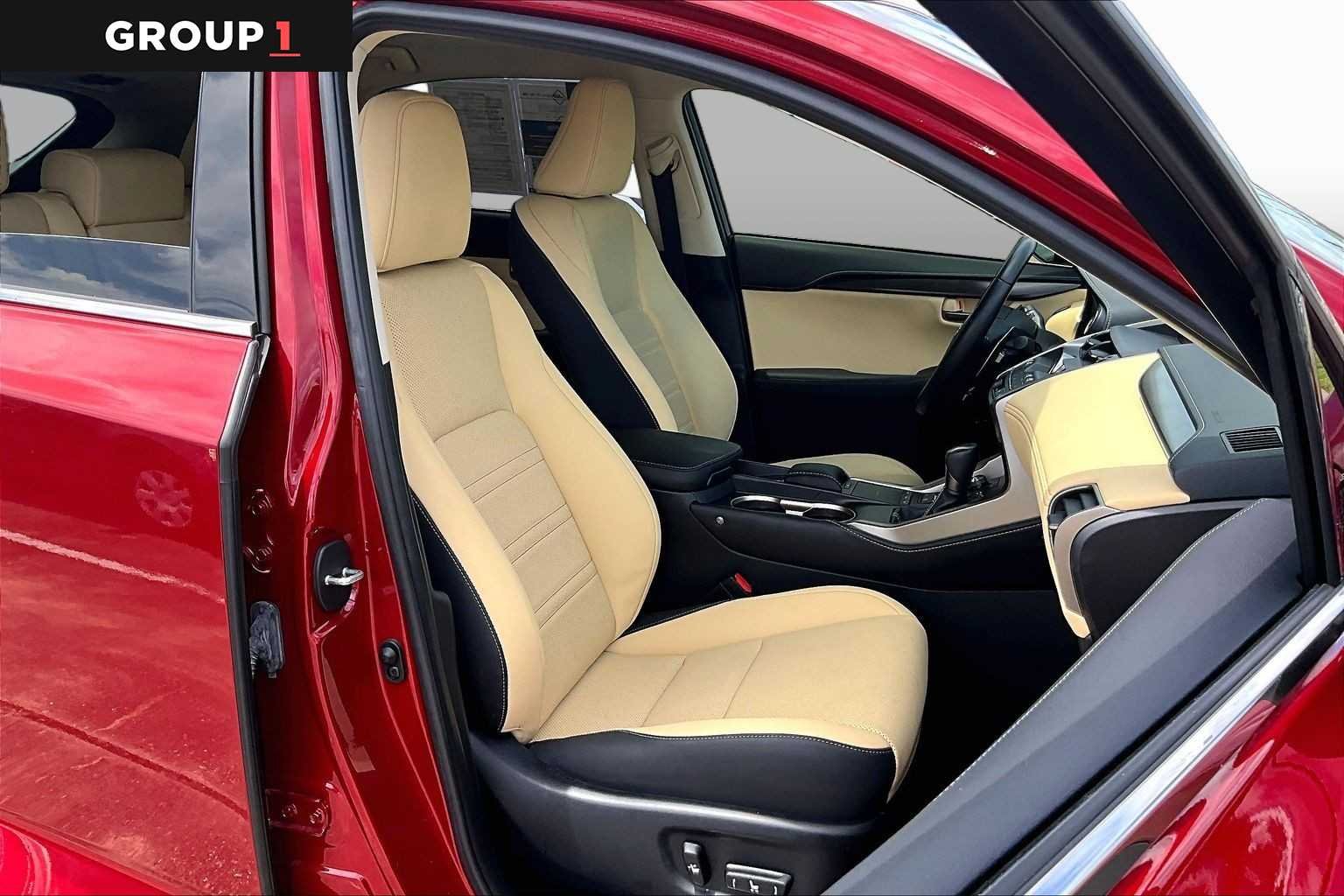 Certified Used 2020 Matador Red Mica Lexus  image 8