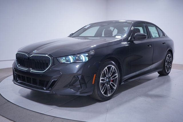 2027|BMW|5 Series|530i|4D Sedan