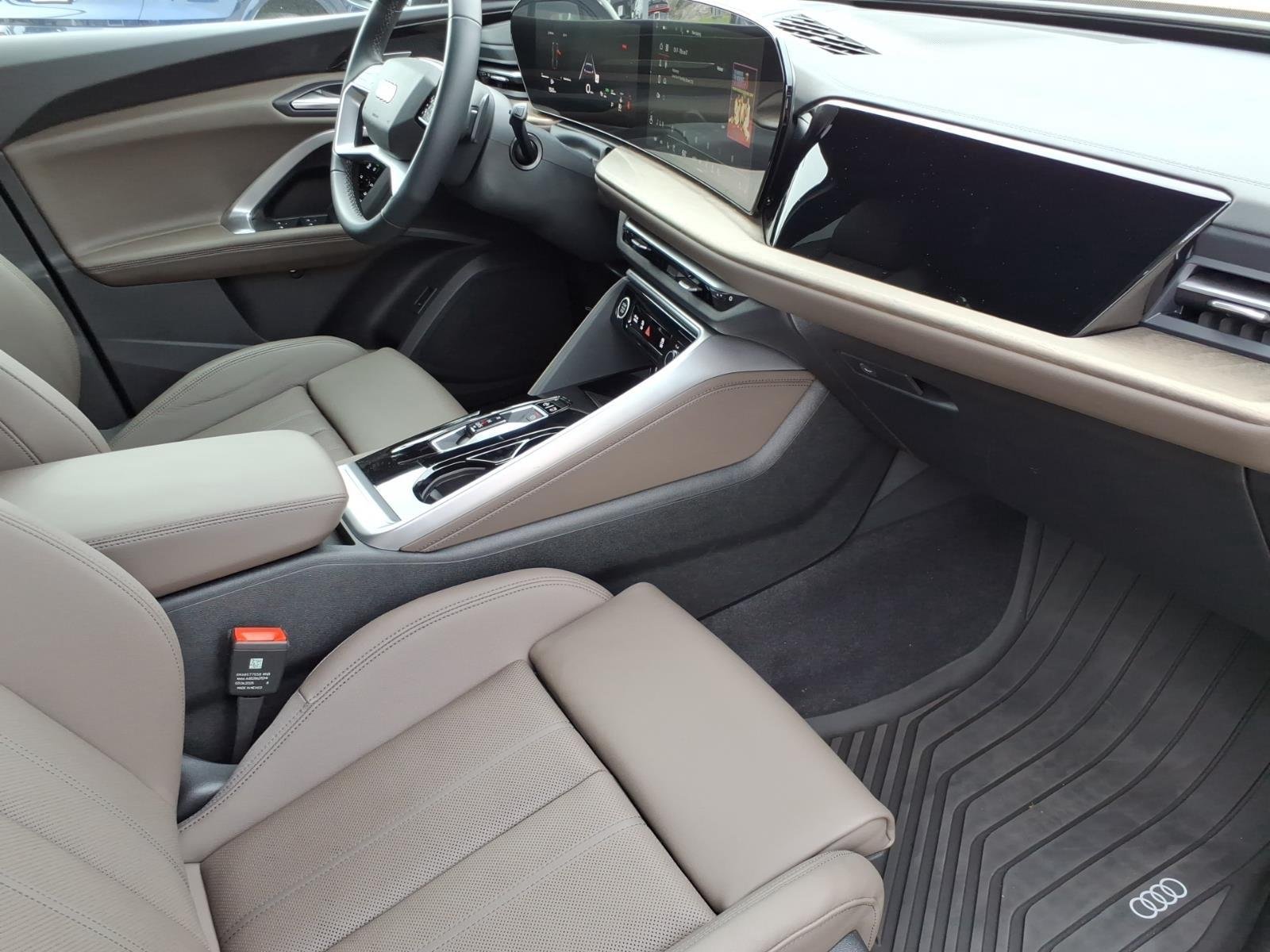Used 2025 Mythos Black Metallic Audi Premium Plus image 25