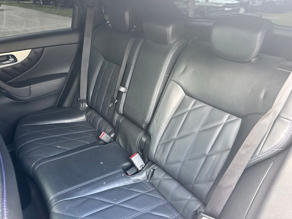 Used 2017 Gray INFINITI Base image 11