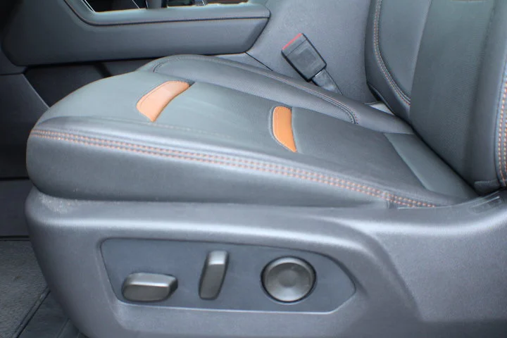 2026 GMC Sierra 1500 AT4 - Photo 14