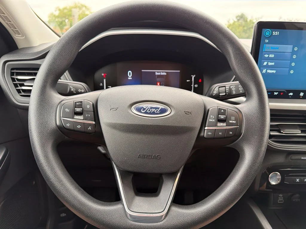 Used 2025 White Ford Active image 14