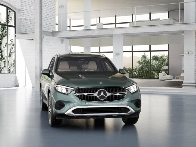 New 2026 Silver Mercedes-Benz GLC 300 image 9