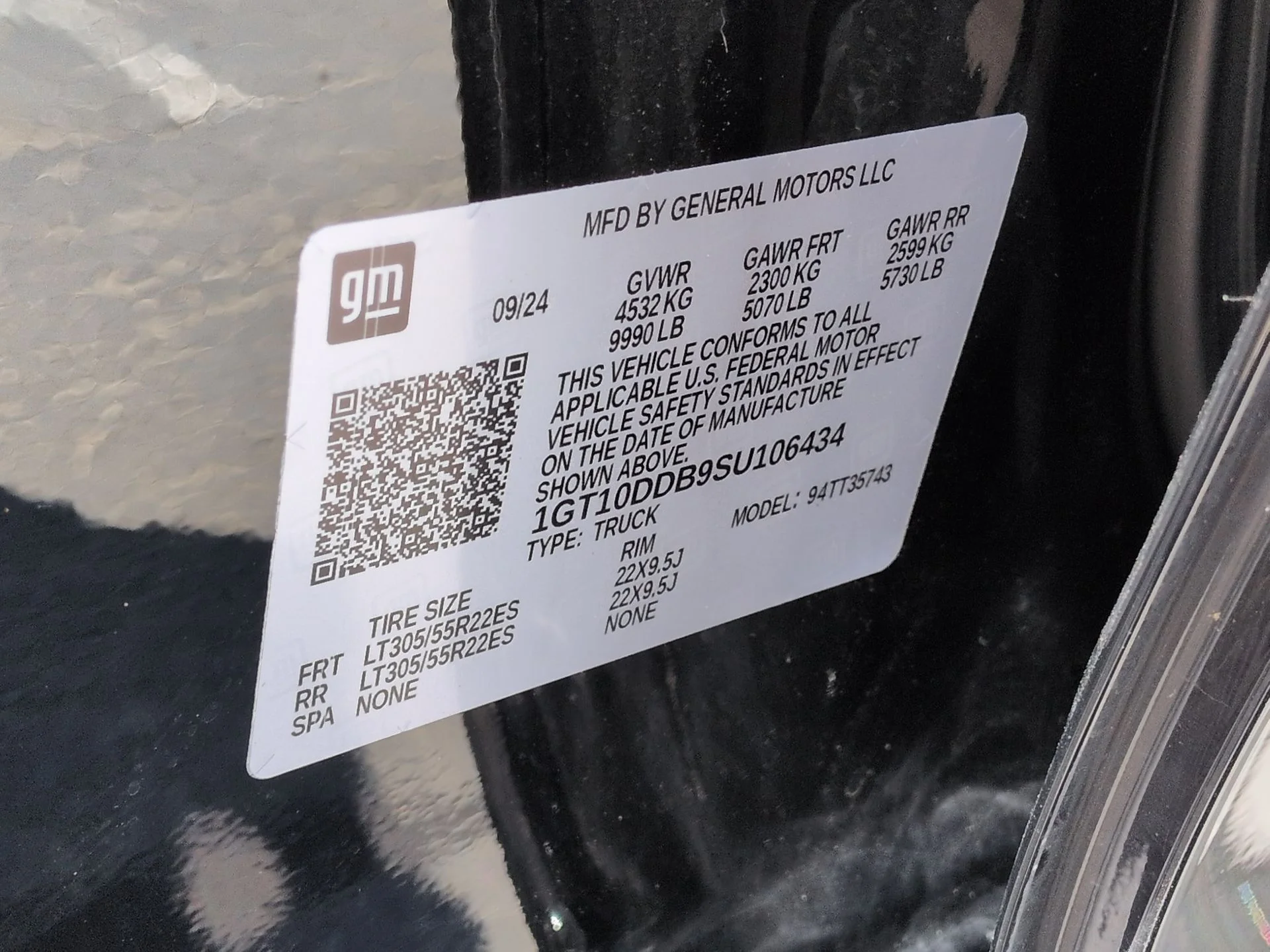 Used 2025 Black GMC 3X image 35
