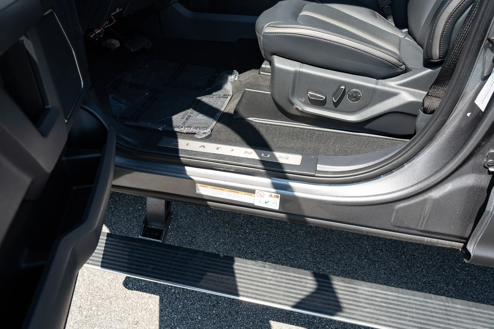 Used 2022 Gray Ford Platinum image 39