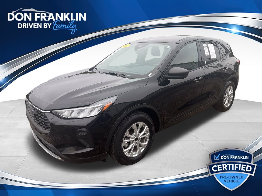 Used 2025 Black Ford Active image 1