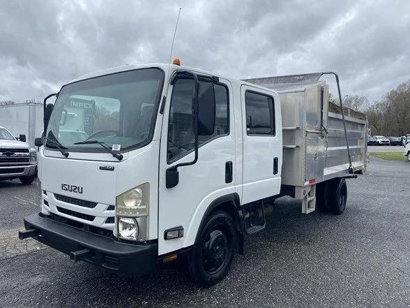 Used 2019 White Isuzu Dump Truck image 12