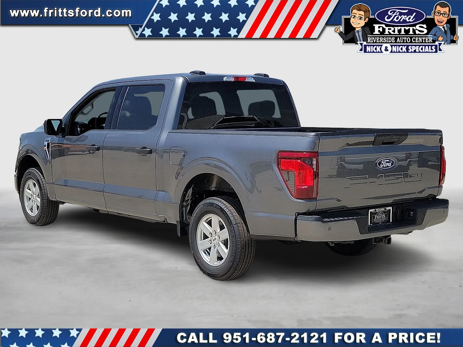 New 2026 Carbonized Gray Metallic Ford XLT image 2