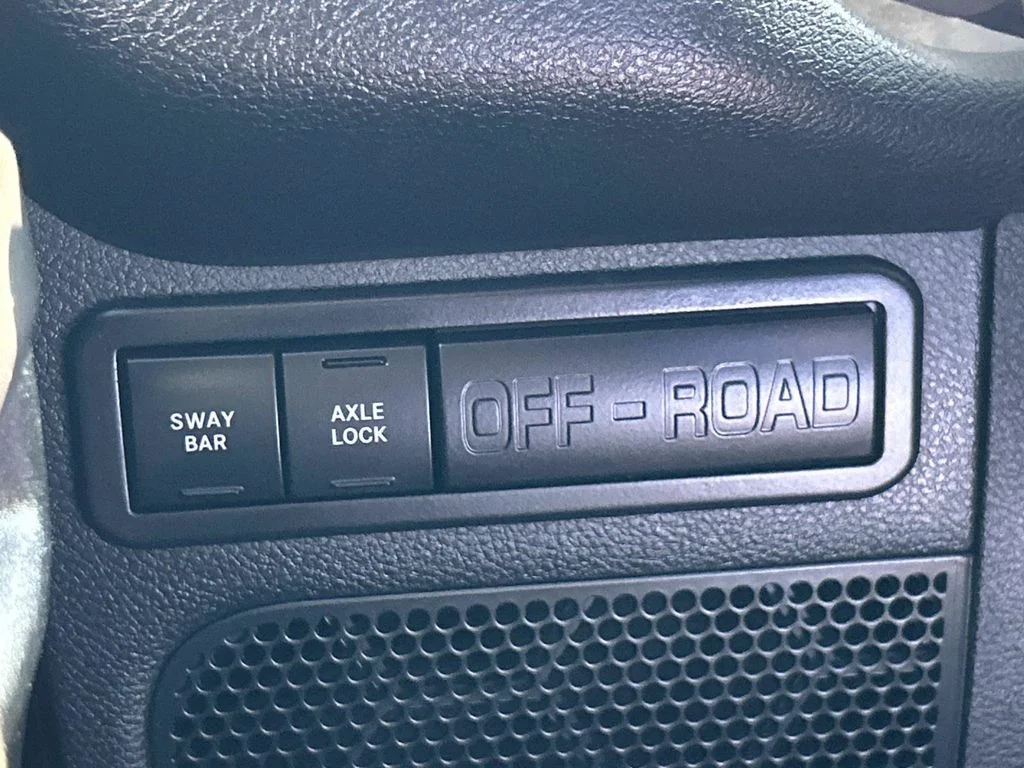 Used 2018 Black Jeep Unlimited Rubicon image 25
