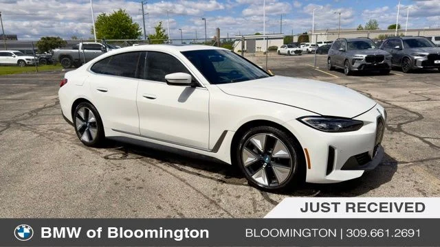 2023 BMW i4 eDrive35's photo
