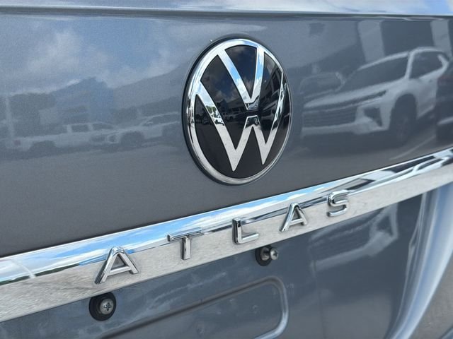 Used 2020 Platinum Gray Metallic Volkswagen 3.6L V6 SEL Premium image 9