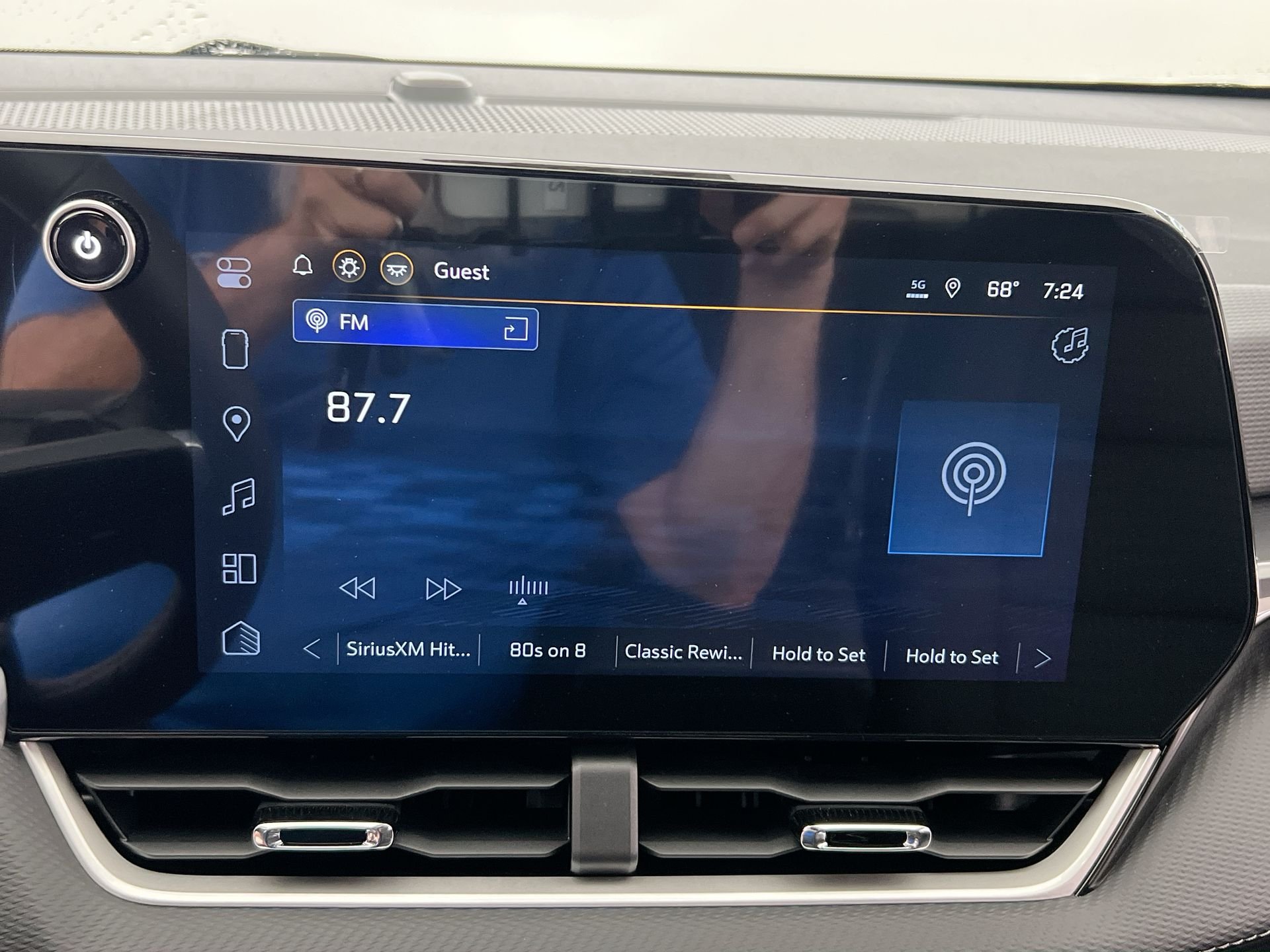 2026 Chevrolet Equinox LT - Photo 44