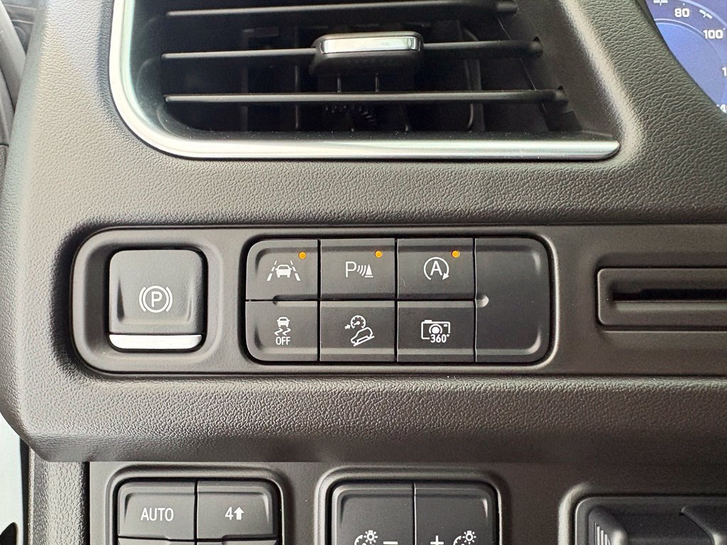 Used 2024 Summit White Chevrolet Z71 image 7