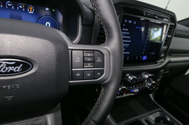 Used 2026  Ford Lariat image 35