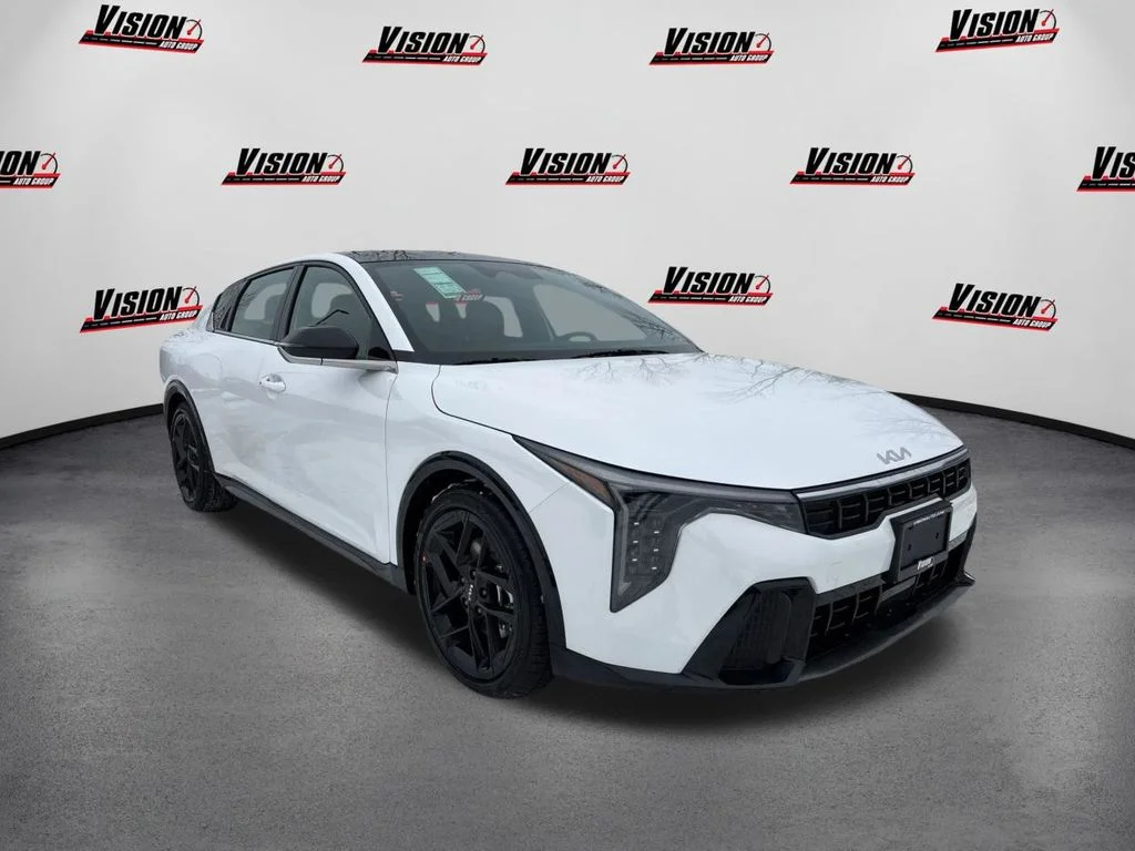 New 2025 White Kia GT-Line Turbo image 3