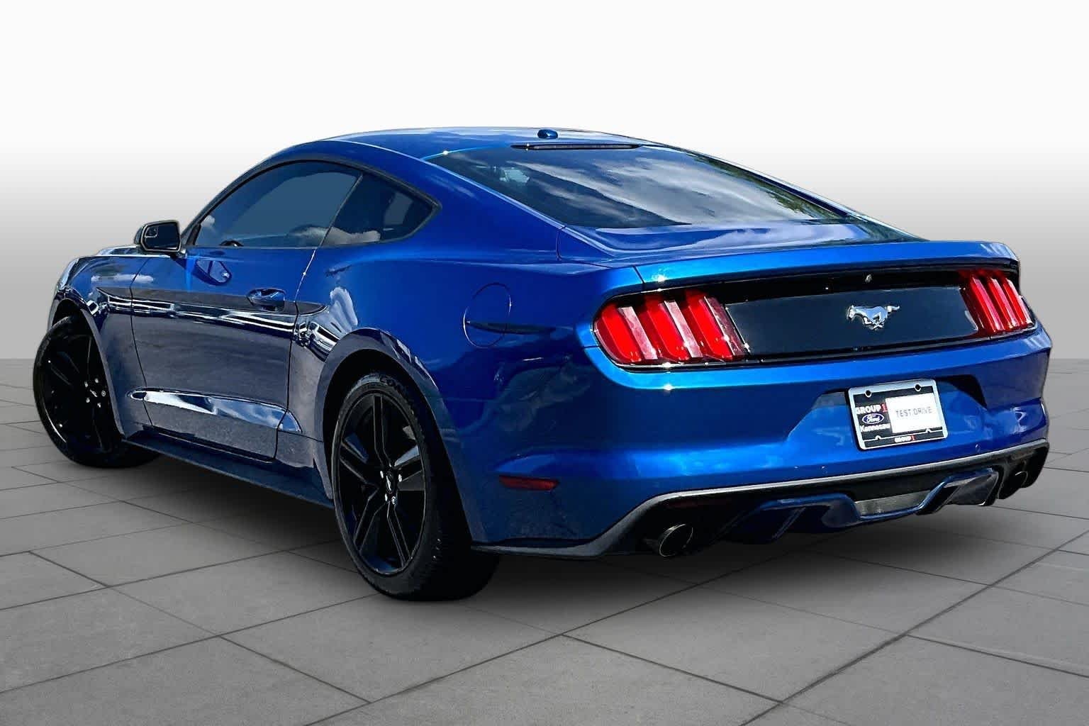 Used 2017 Lightning Blue Metallic Ford EcoBoost Premium image 10