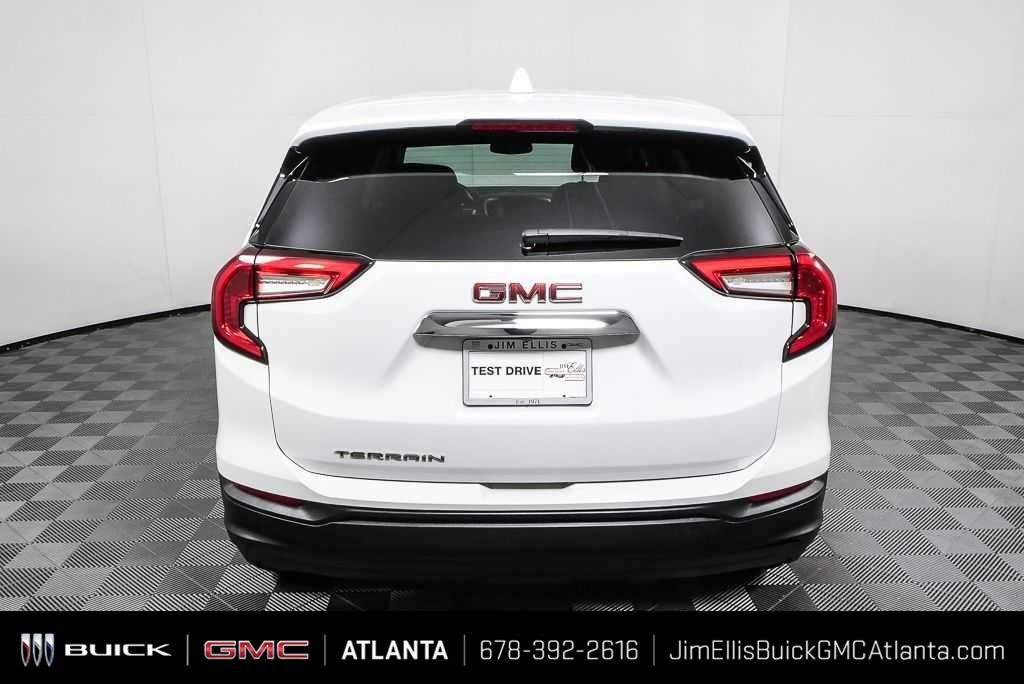 Certified Used 2024 Summit White GMC SLE image 27