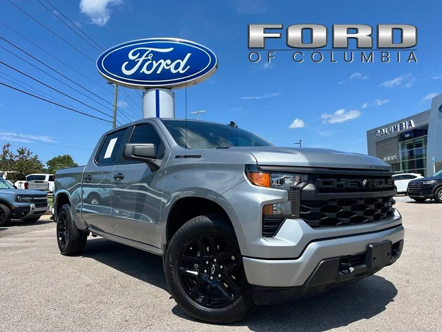 2025 Chevrolet Silverado 1500 Custom