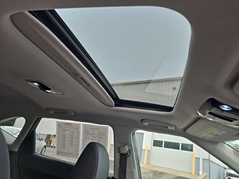 Used 2024 Gray Kia EX image 35