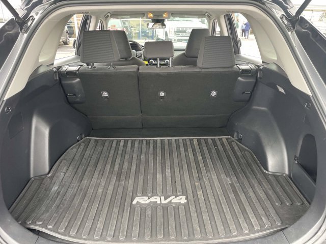 Used 2021 Midnight Black Metallic Toyota LE image 8