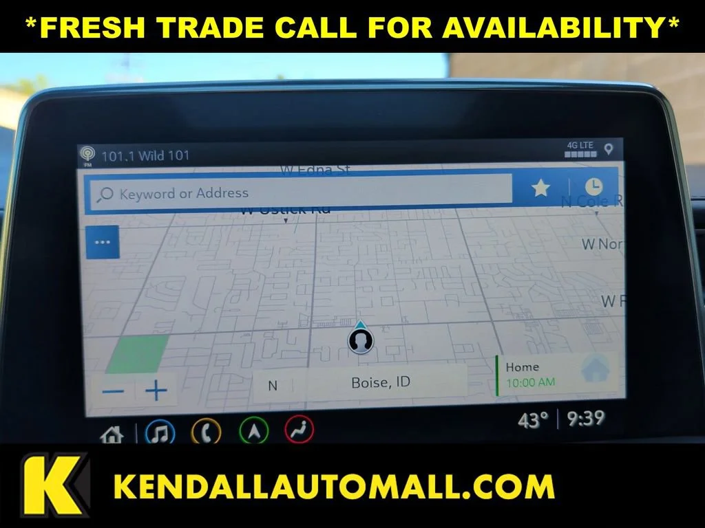 Used 2021 Iridescent Pearl Tricoat Chevrolet High Country image 22