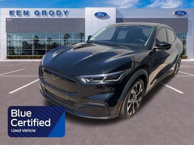 2024 Ford Mustang-Mach-e Select's photo
