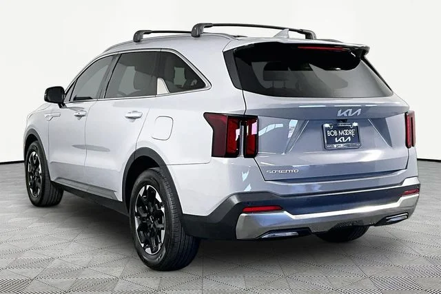 Certified Used 2025 Gray Kia S image 4