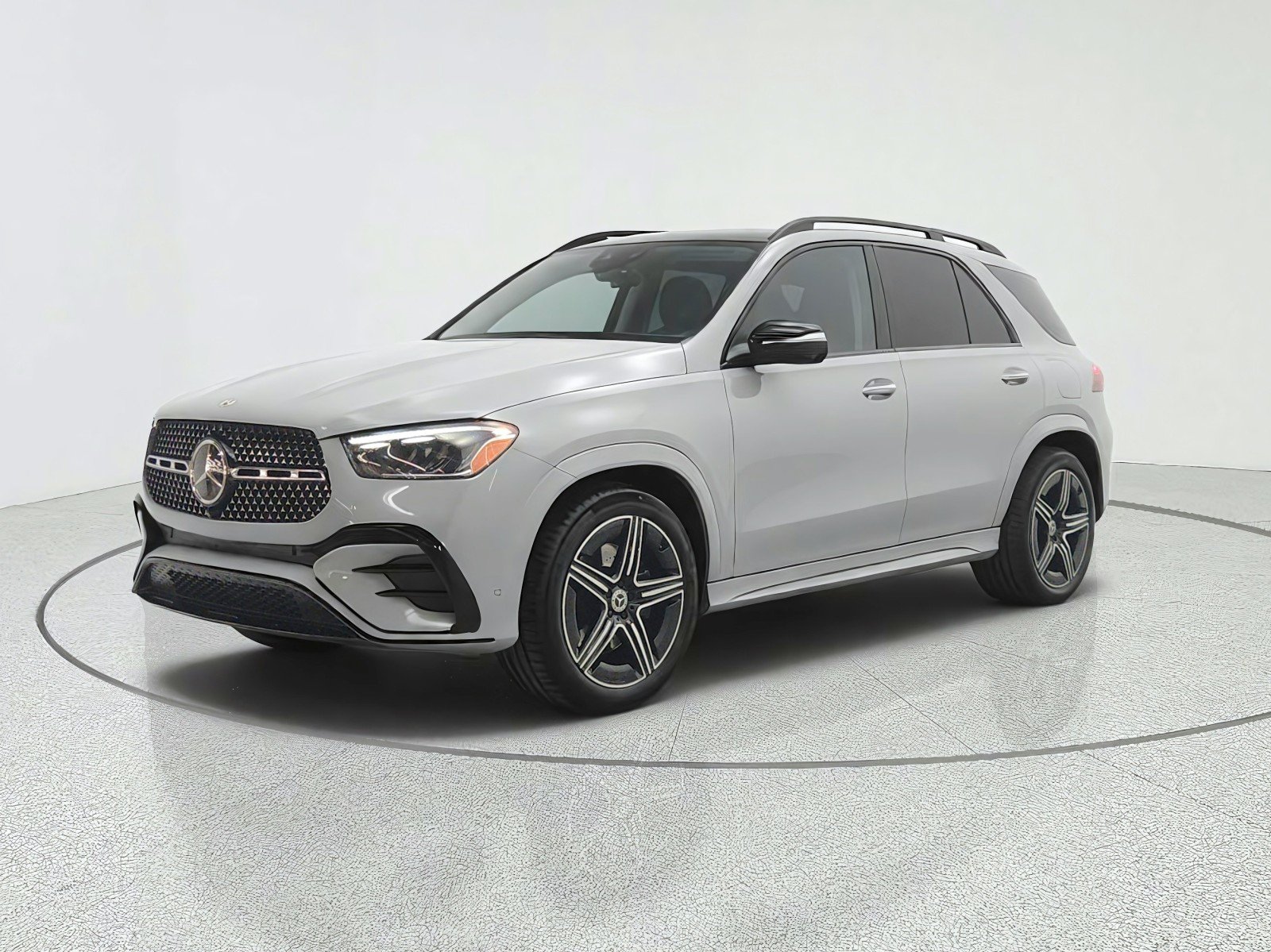 Certified Used 2025 MANUFAKTUR Alpine Grey Mercedes-Benz GLE 450e 4MATIC® SUV image 1