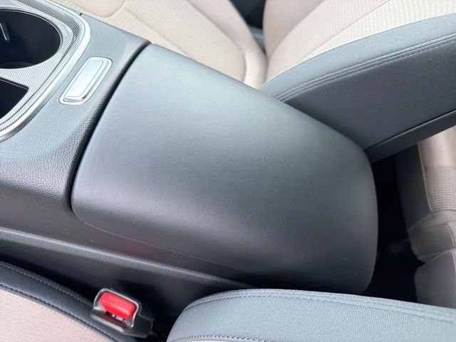 2023 Hyundai Santa Fe SE - Photo 23