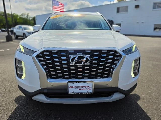 Used 2020 White Hyundai SEL image 2