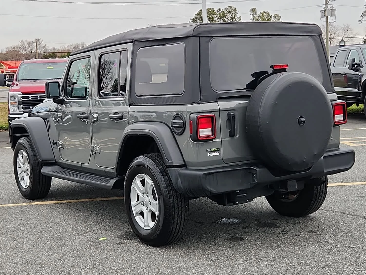 Certified Used 2022 Sting-Gray Clearcoat Jeep Unlimited Sport S image 4