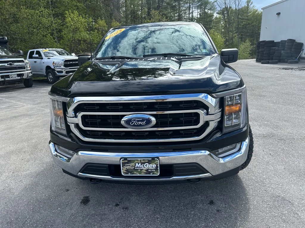 Used 2023 Black Ford XLT image 8