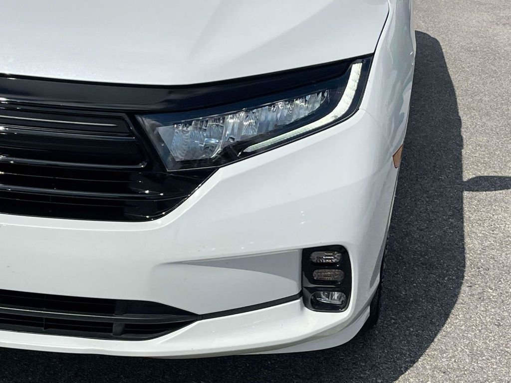 Used 2023 White Honda Sport image 33