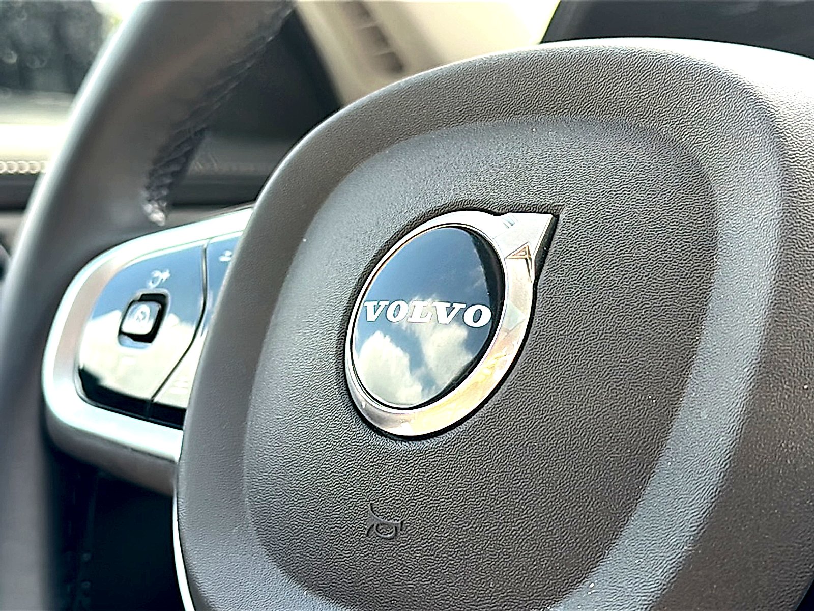 2026 Volvo XC90 Ultra - Photo 22