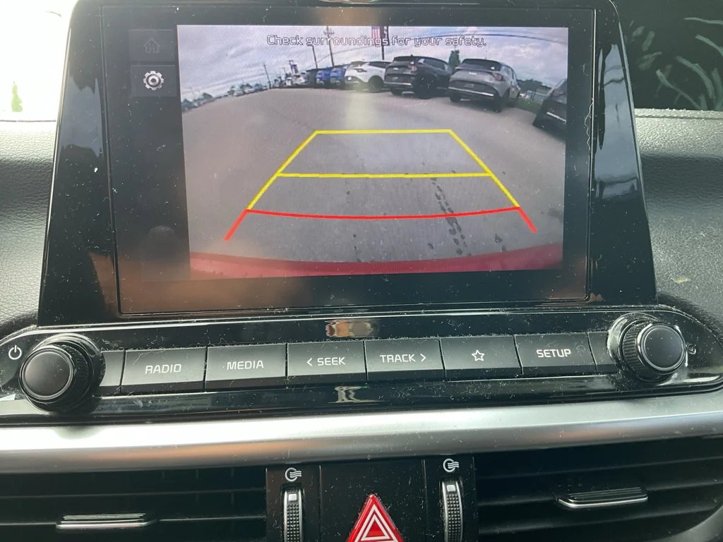 Used 2022 Currant Red Kia LXS image 15