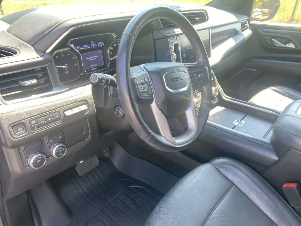 Used 2021 Gray GMC Denali image 23