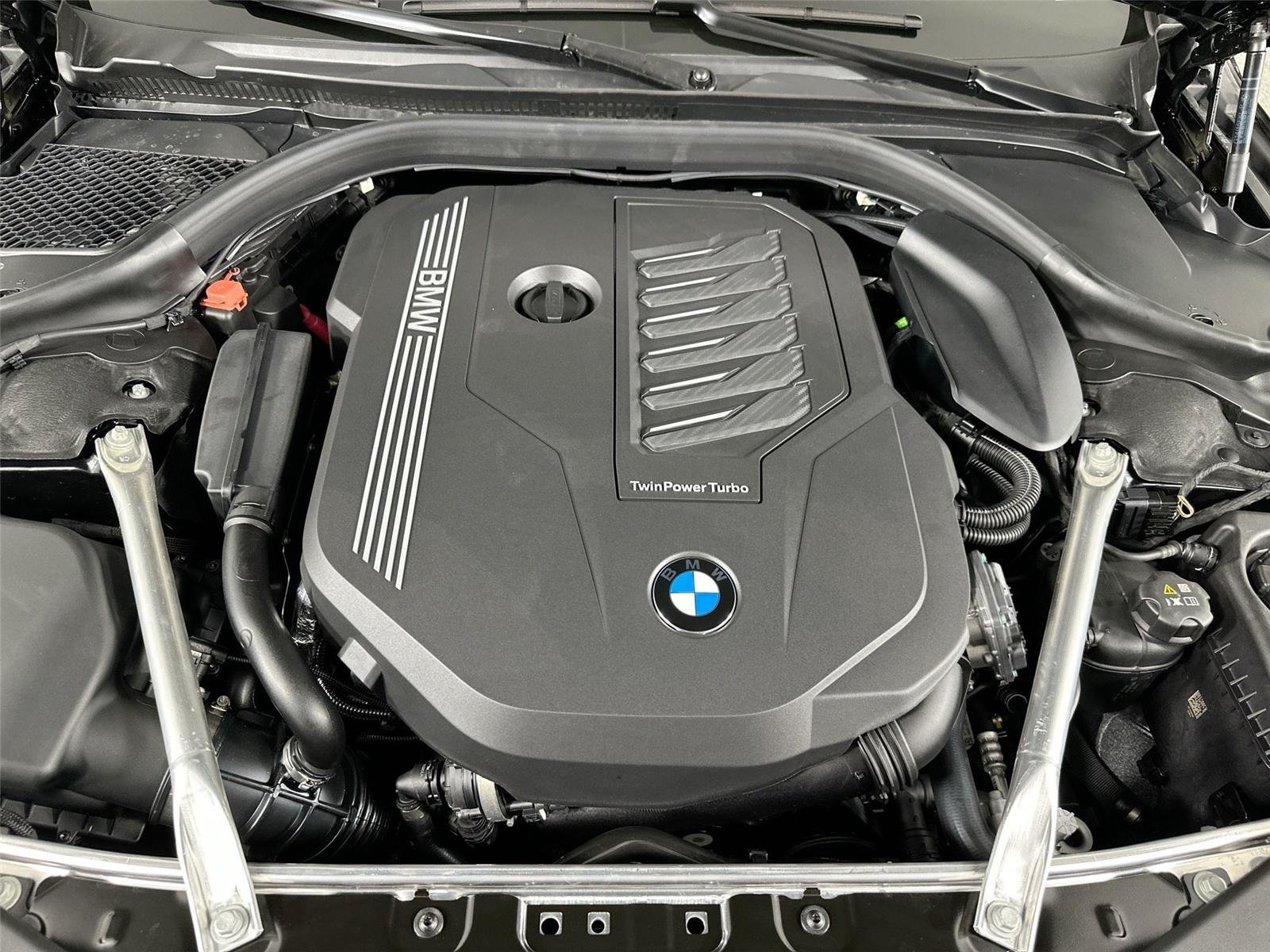 New 2026 Black Sapphire Metallic BMW 840i image 31