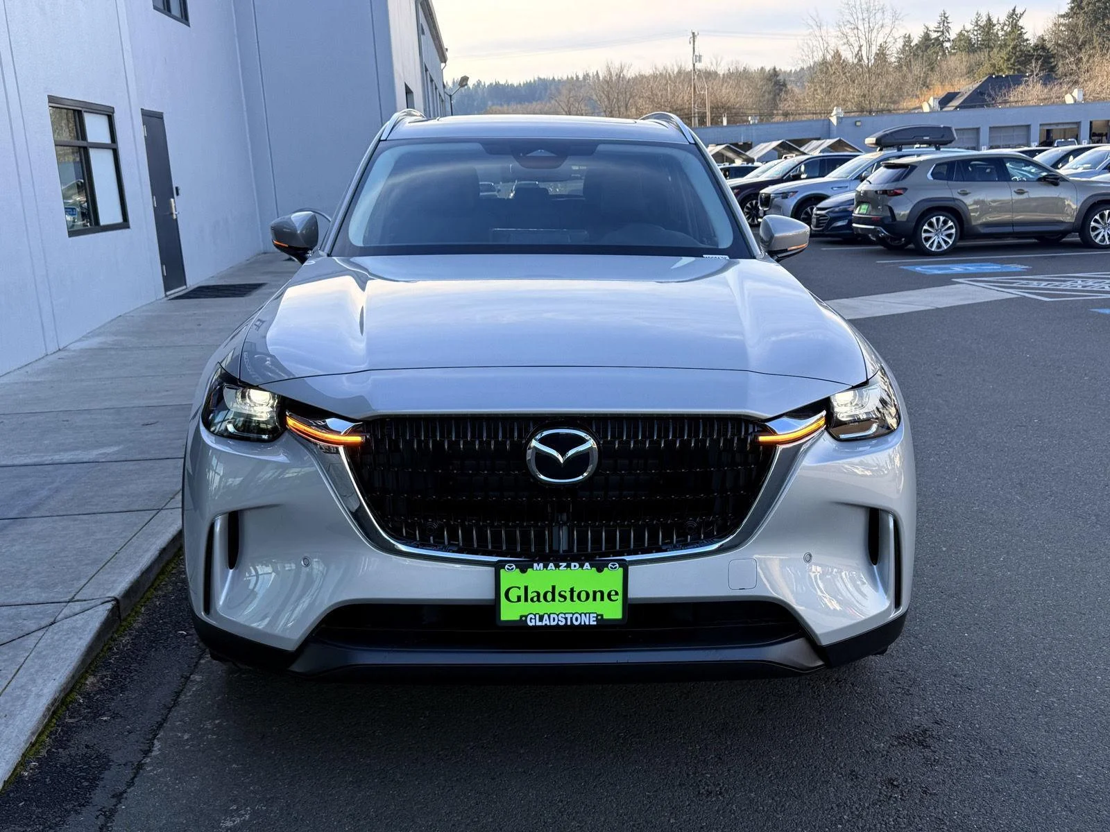 New 2026 47S PLATINUM QUARTZ METALLIC Mazda 3.3 Turbo Preferred AWD image 3