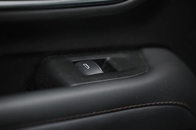 Used 2022 Black Chevrolet High Country image 26