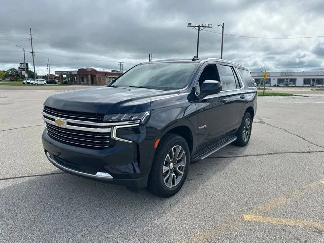Used 2021 Midnight Blue Metallic Chevrolet LT image 1