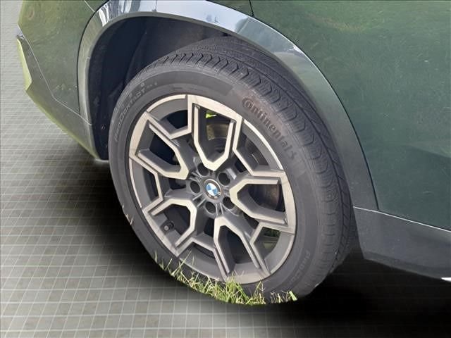 Used 2024 Green BMW xDrive28i image 20