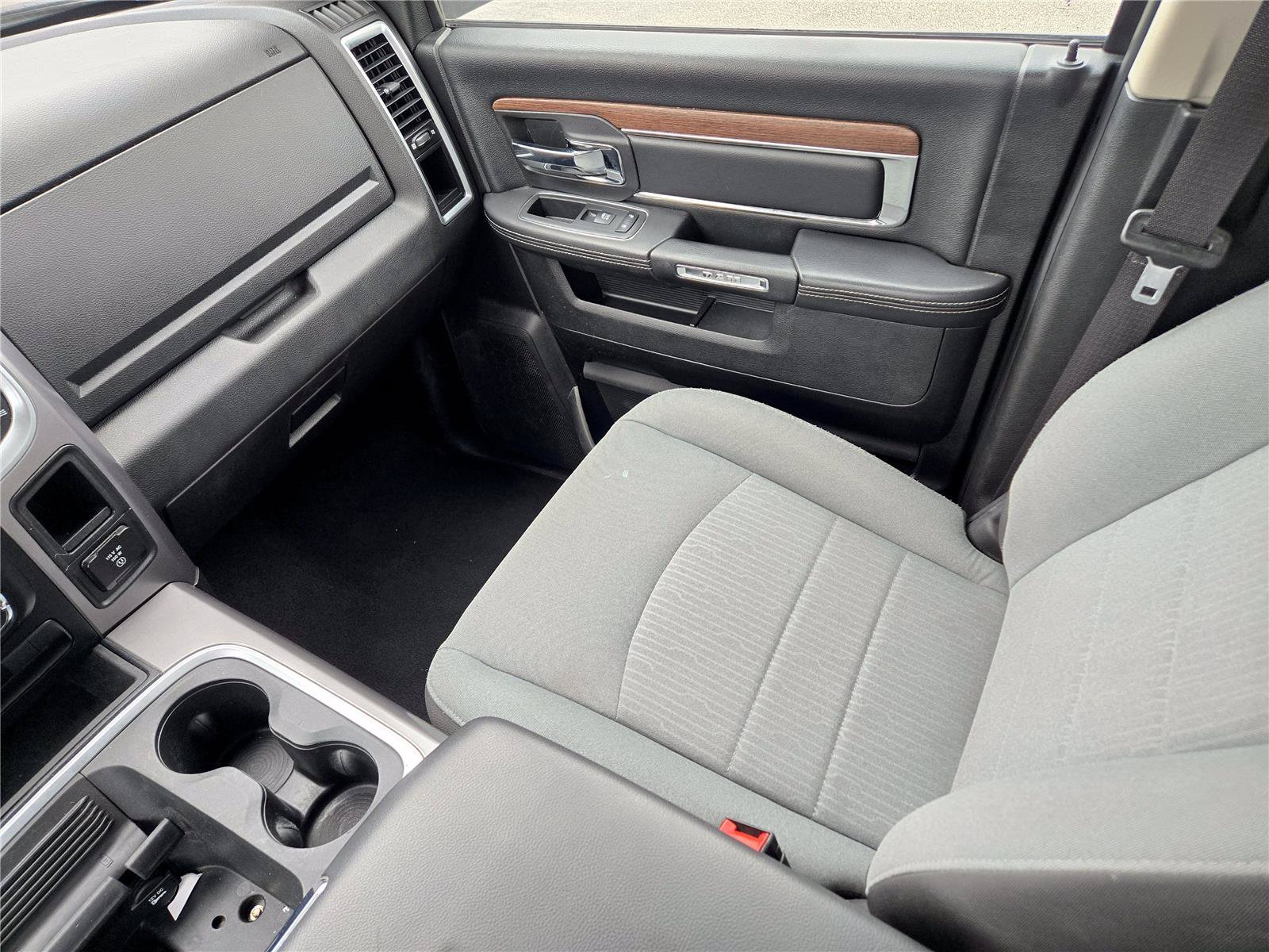 2023 RAM Ram 1500 Classic SLT - Photo 19