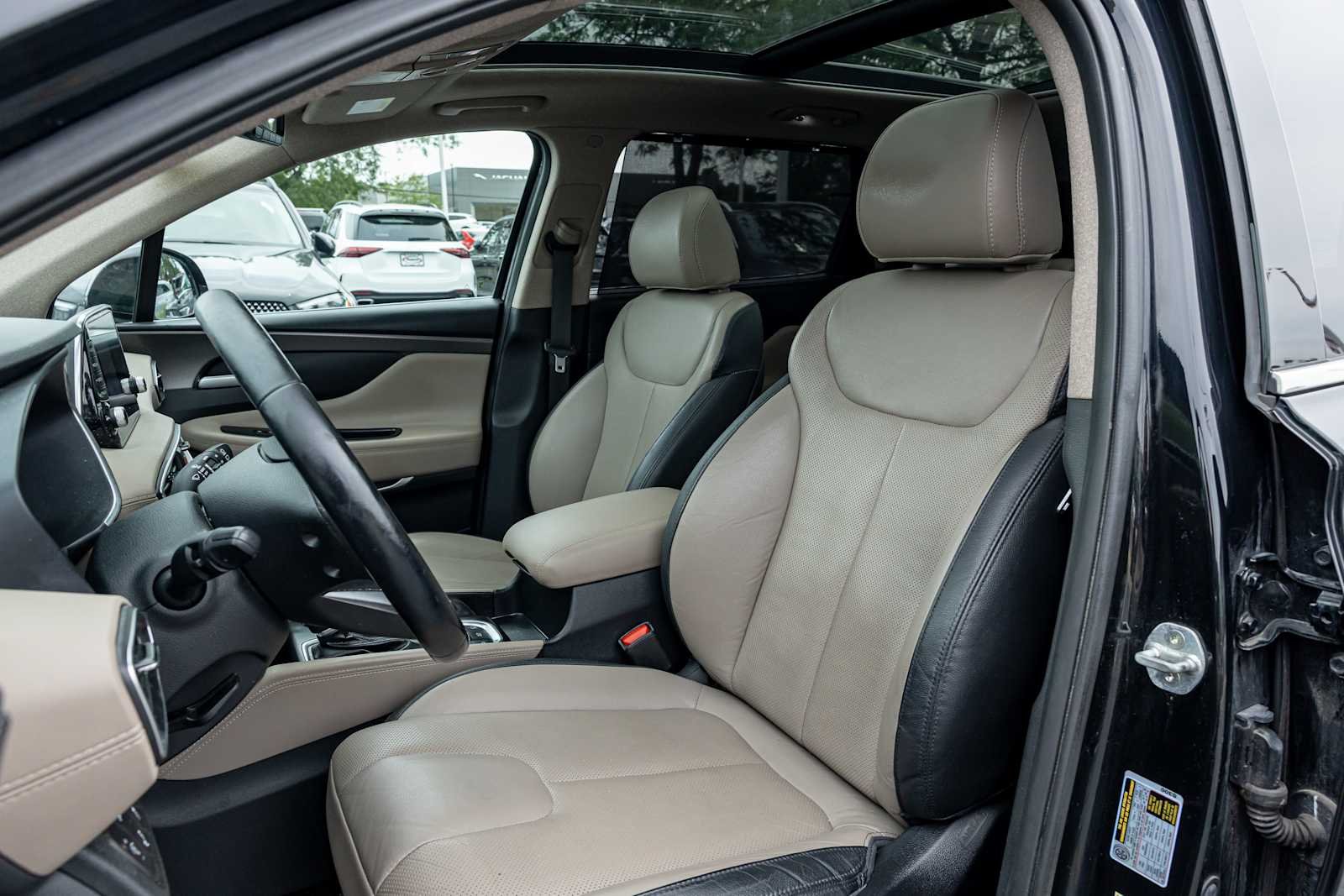 Used 2020 Twilight Black Hyundai Limited image 30