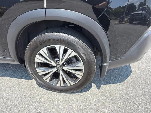 Used 2023 Black Nissan SV image 6