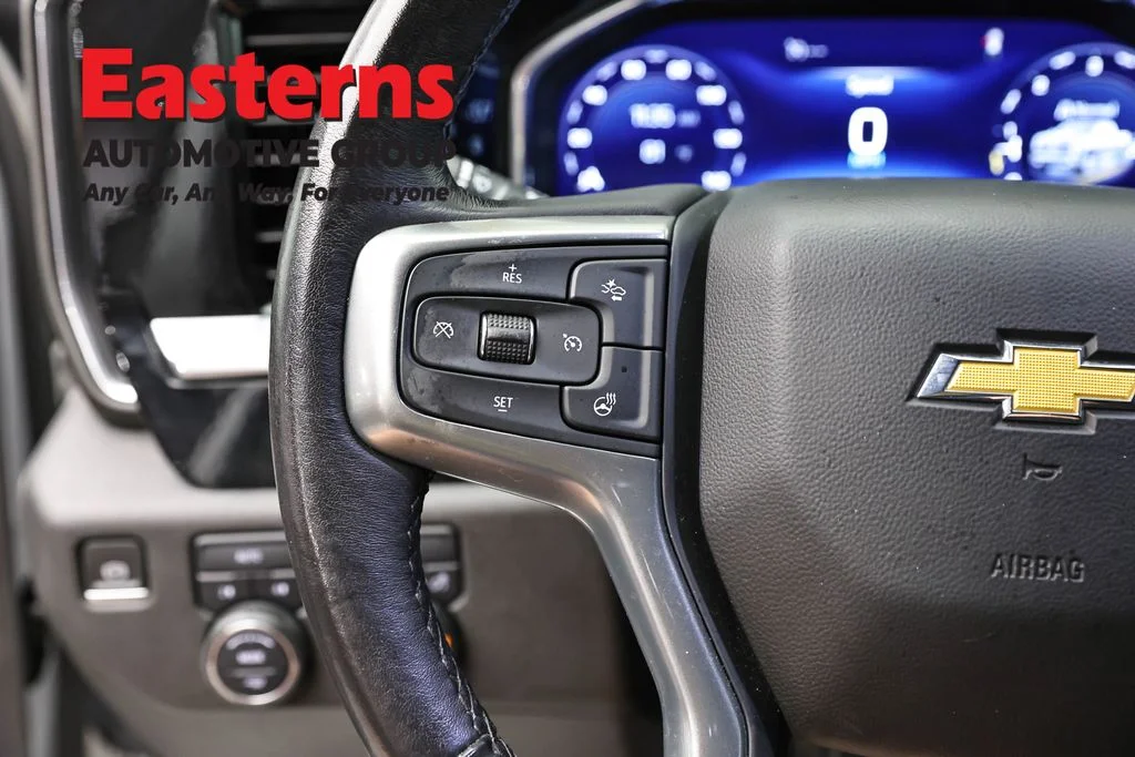 Used 2022 Silver Chevrolet LT image 15