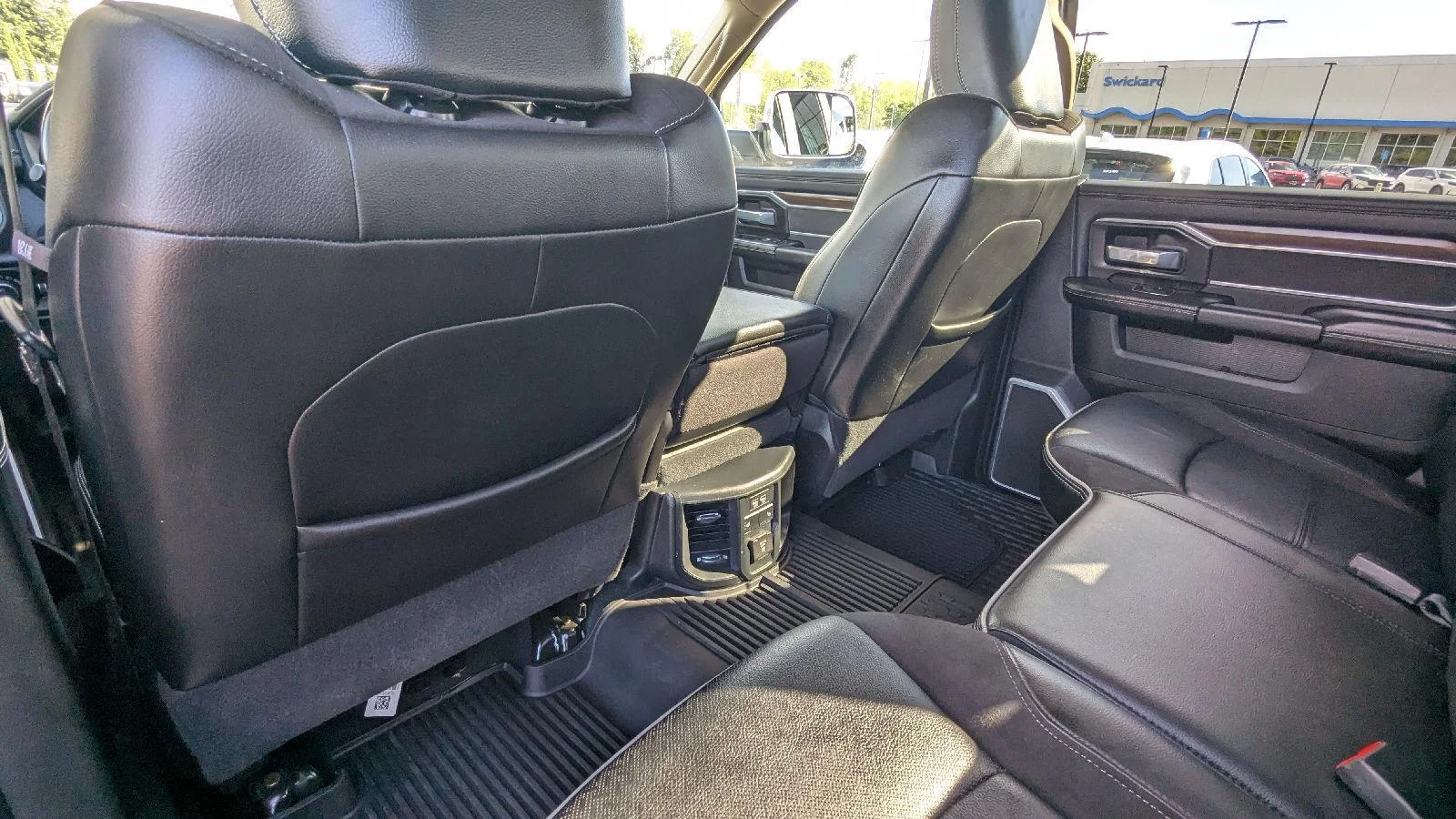 2022 RAM Ram 3500 Pickup Laramie - Photo 13