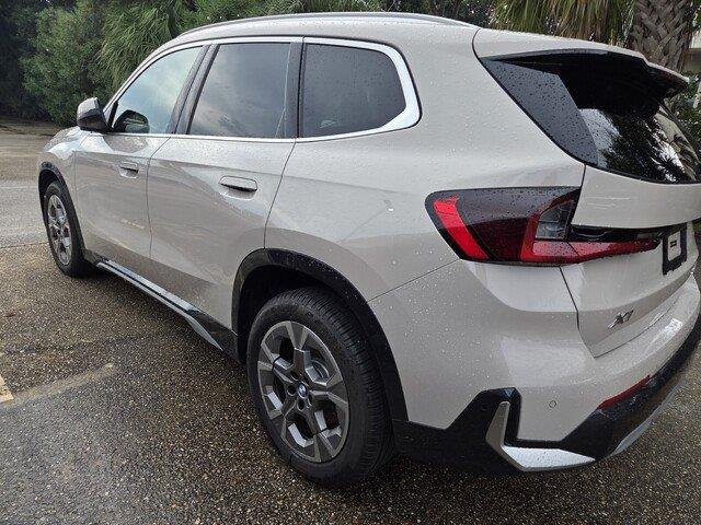 Used 2026 Dune Grey Metallic BMW xDrive28i image 6