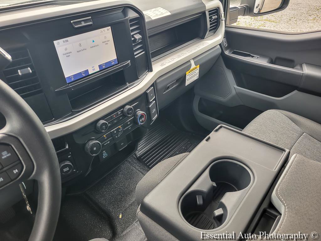 New 2025 Oxford White Ford F-550® XL image 16