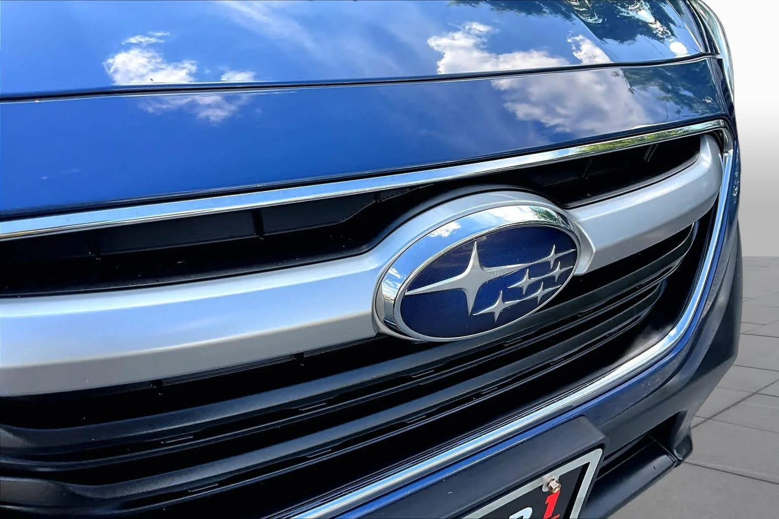 Used 2020 Abyss Blue Pearl Subaru Premium image 28